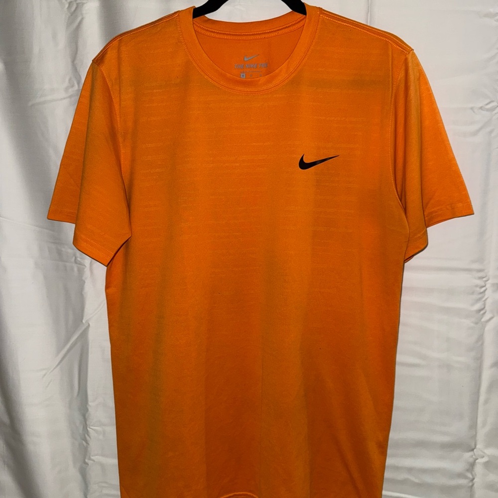 Nike Orange Short Sleeve Tee Vibrant Athletic Wear